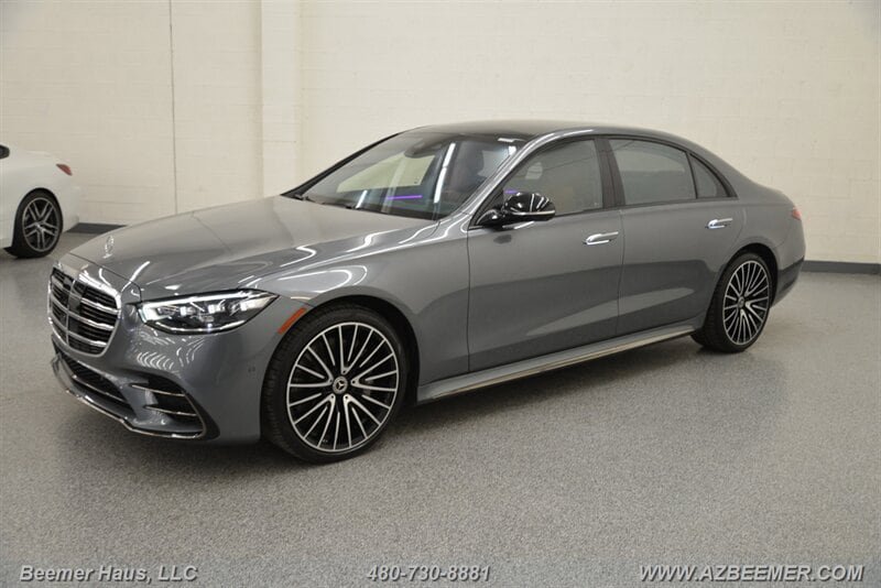 Used 2023 Mercedes-Benz S 500 4MATIC w/ AMG Line image 3