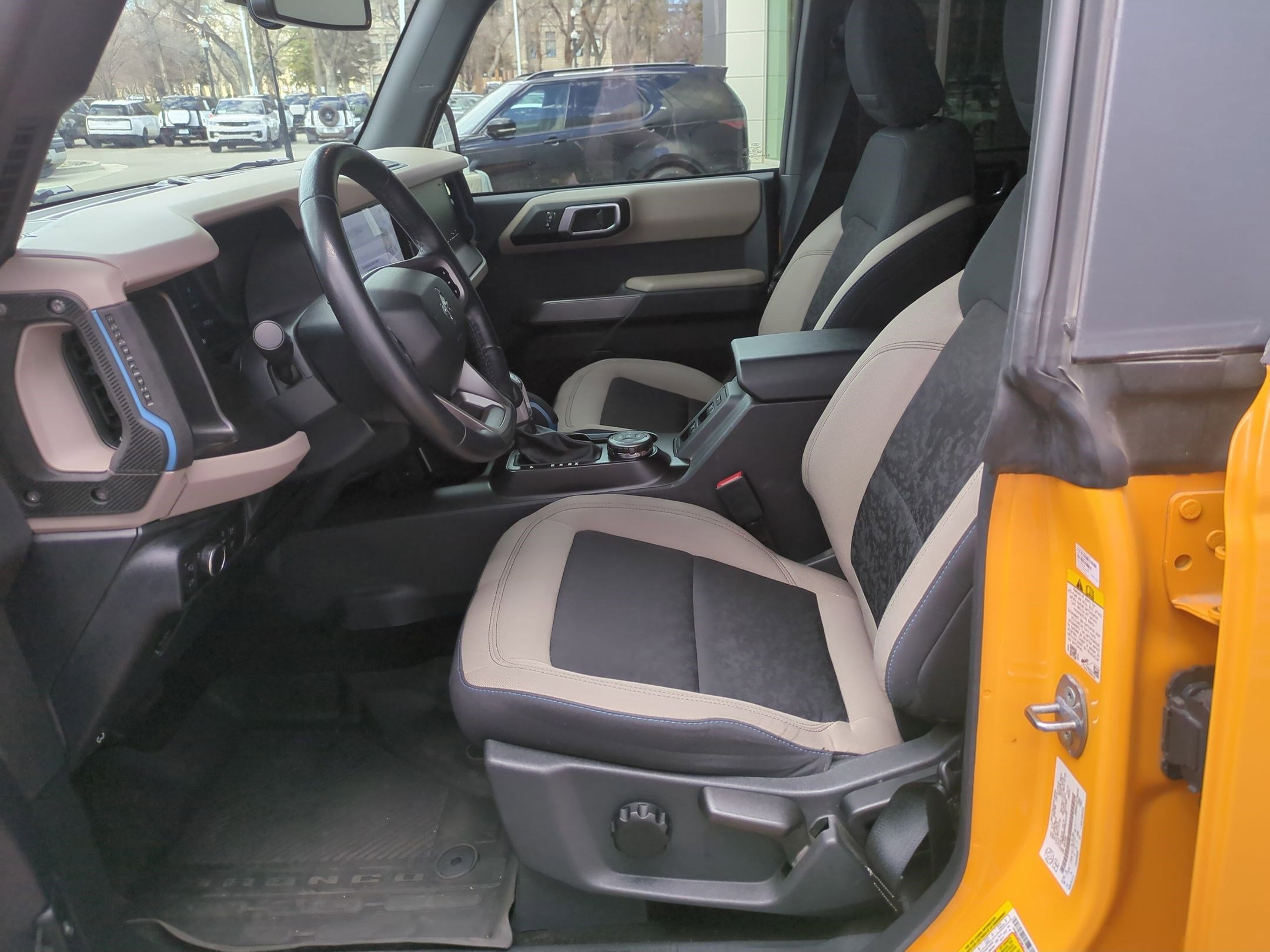 Used 2022 Ford Bronco Wildtrak image 15
