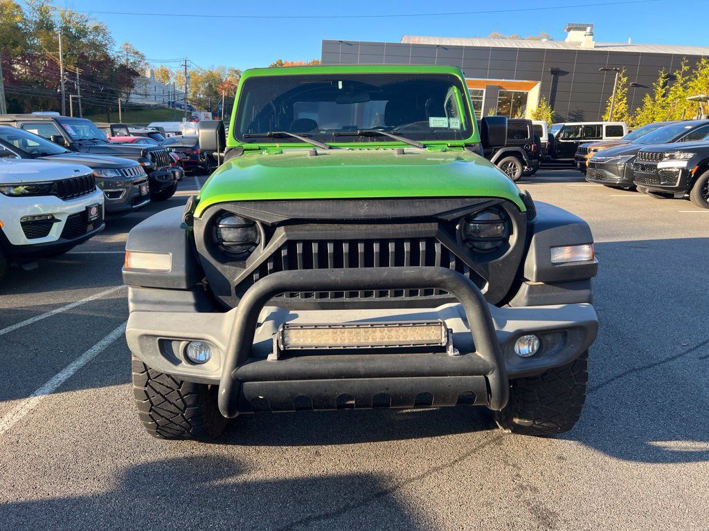 Used 2019 Jeep Wrangler Sport AWD/4WD image 2