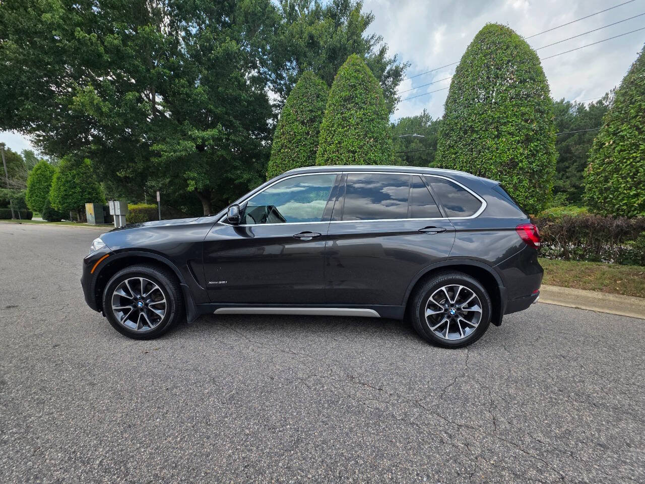 Used 2018 BMW X5 xDrive35i AWD/4WD image 2
