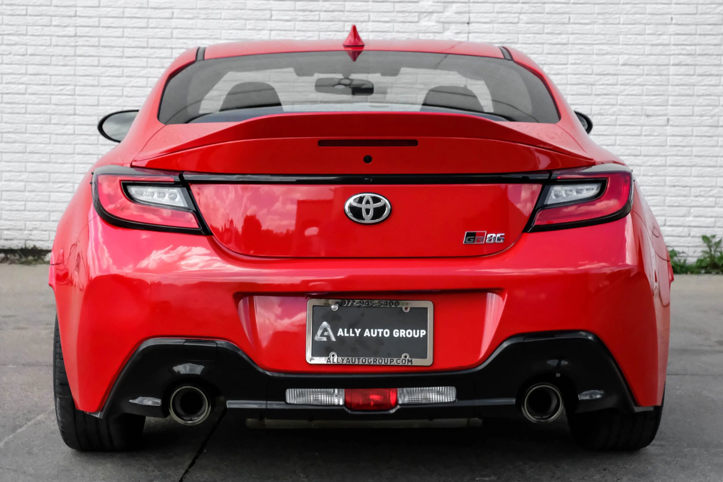 Used 2024 Toyota GR86 Premium image 8