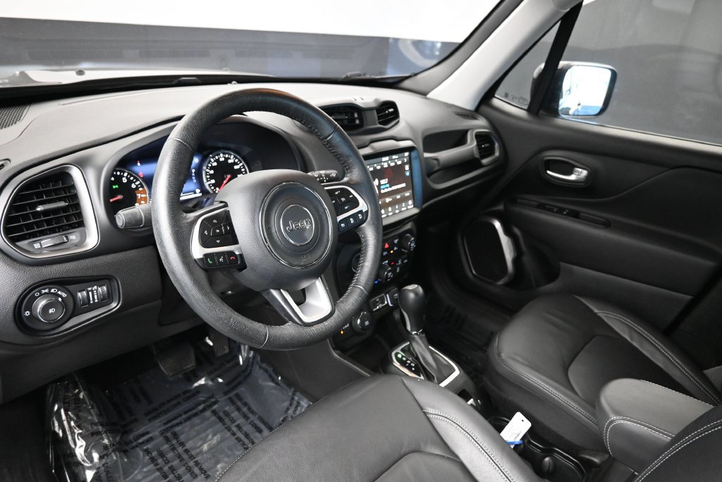 Used 2023 Jeep Renegade Limited w/ Limited Elite Group AWD/4WD image 19