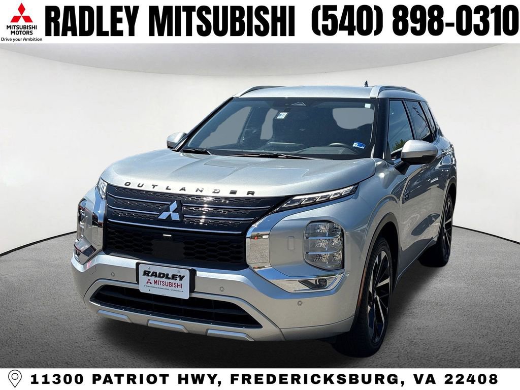 Used 2023 Mitsubishi Outlander SEL AWD/4WD image 1