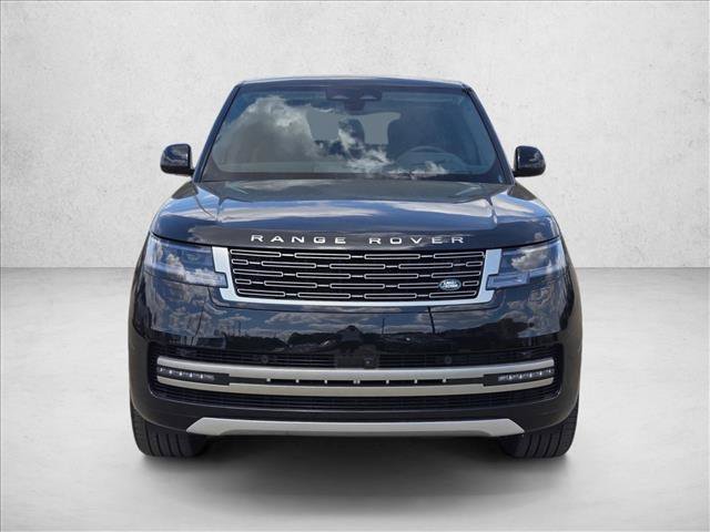New 2026 Land Rover Range Rover Long Wheelbase SE image 6