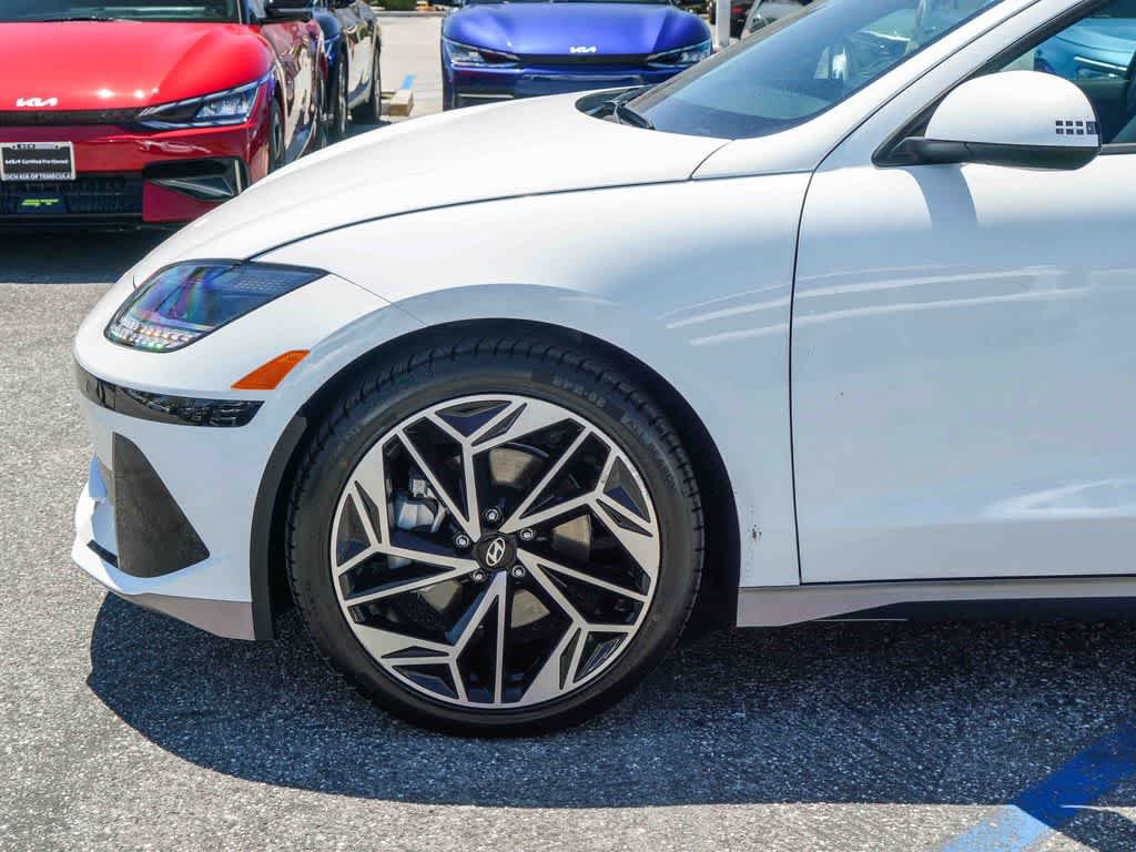 Used 2024 Hyundai Ioniq 6 SEL RWD image 9