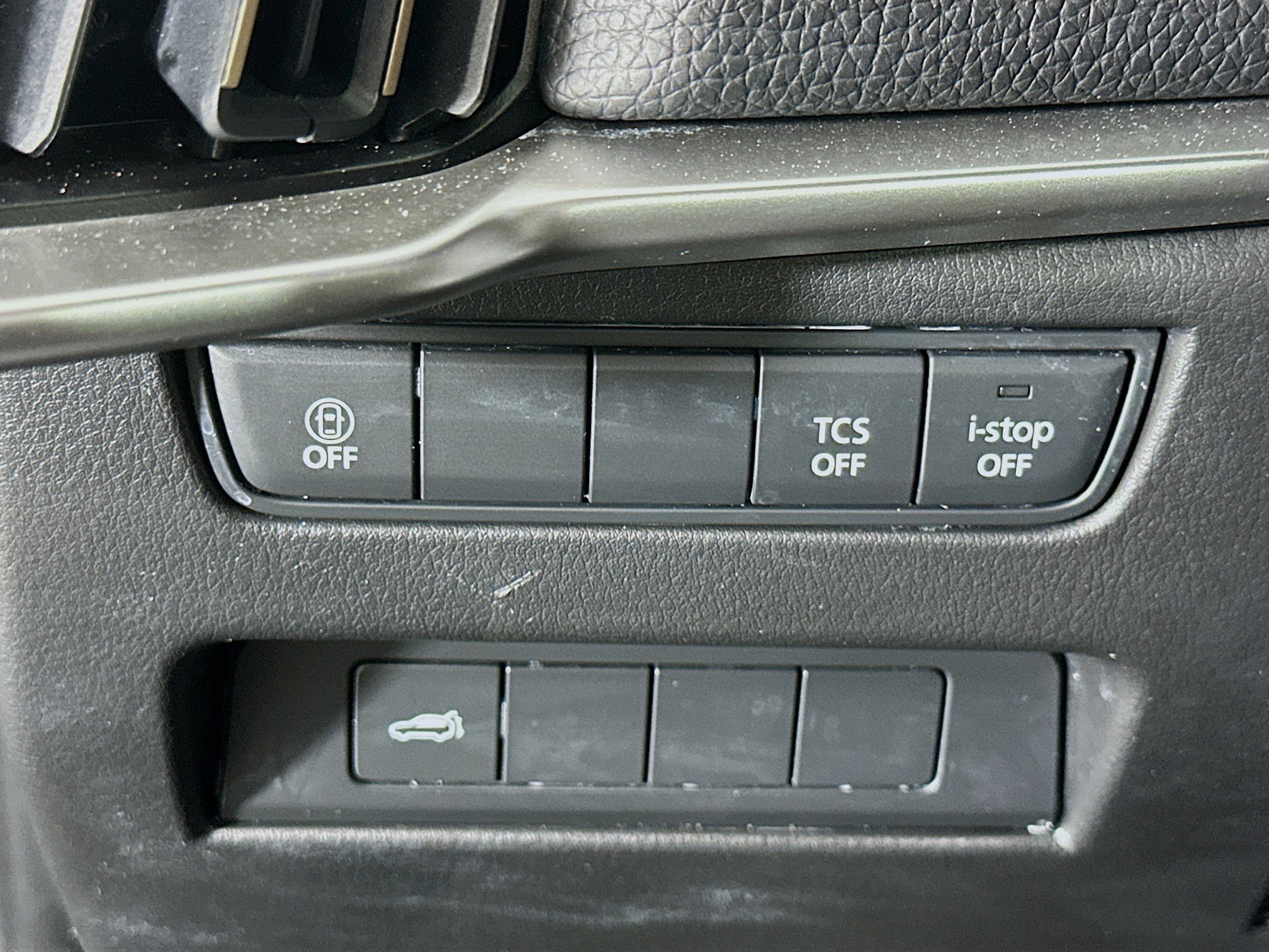 Used 2024 MAZDA CX-90 3.3 Turbo w/ Preferred Plus image 17
