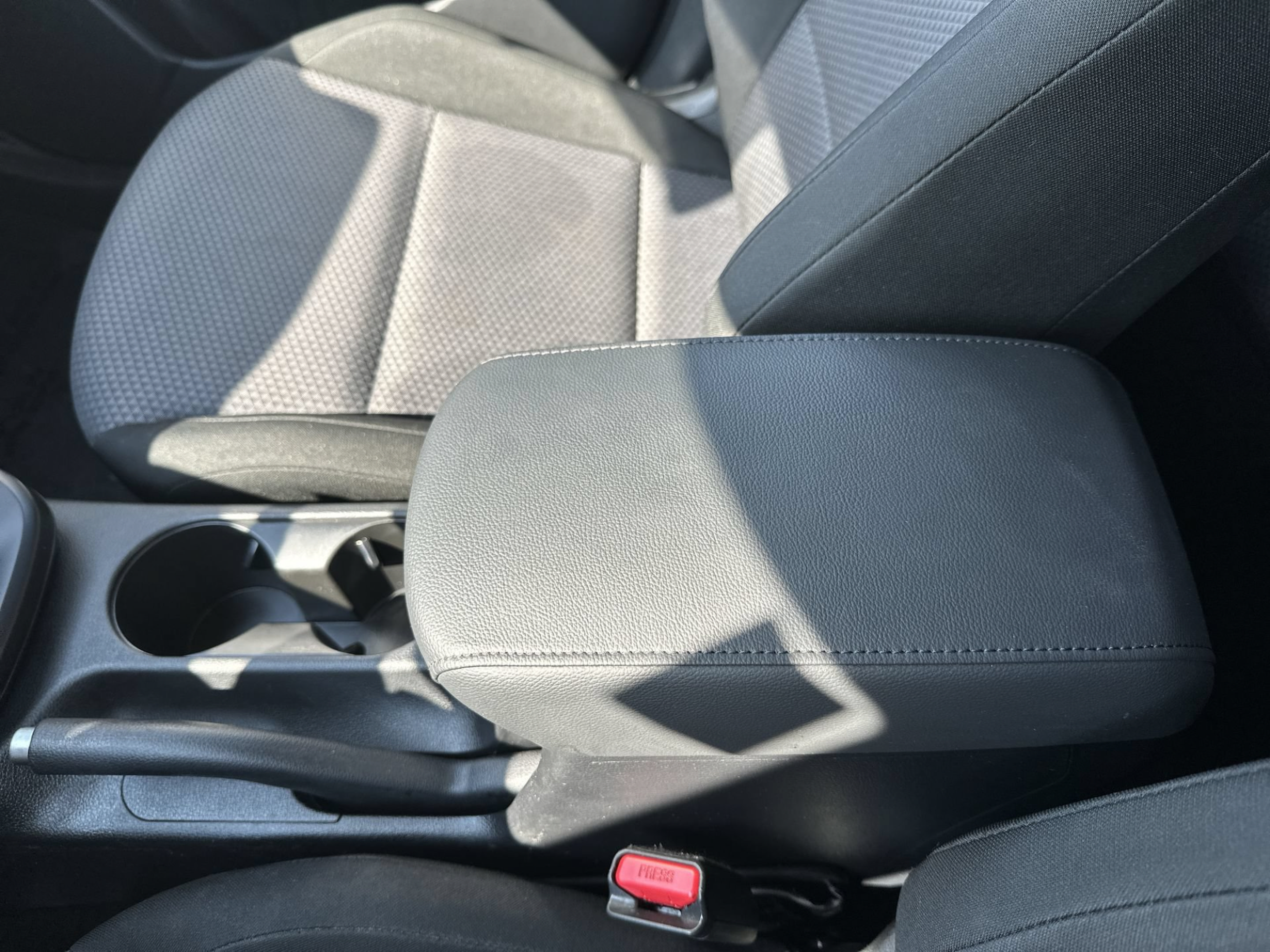 Used 2025 Kia Soul LX FWD image 21