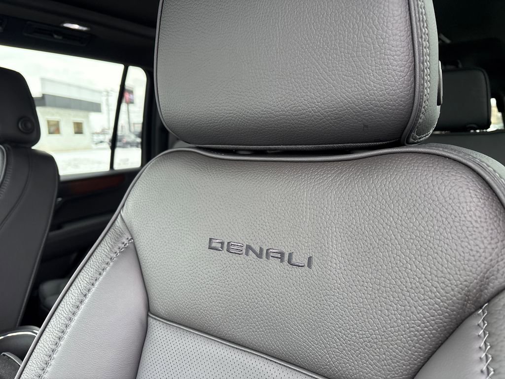New 2026 GMC Yukon XL Denali w/ Sun & Power Step Package image 20