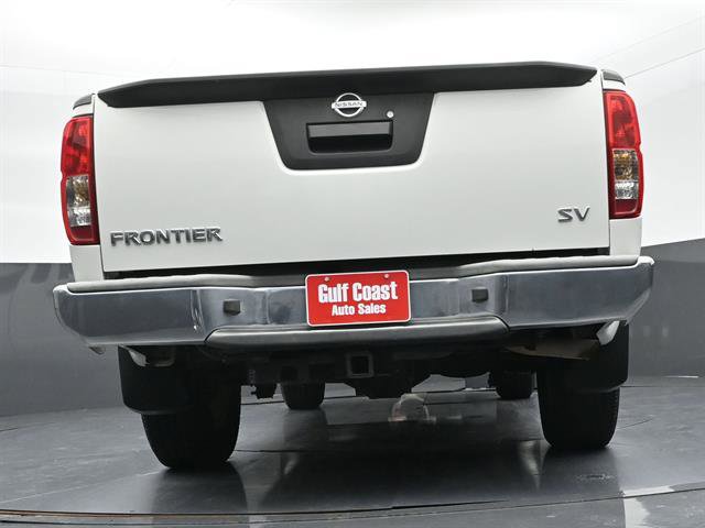 Used 2015 Nissan Frontier SV RWD image 35