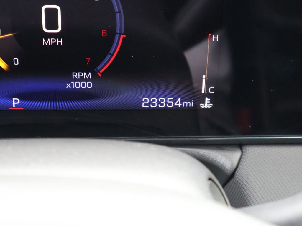 Used 2024 Chevrolet TrailBlazer LT w/ Convenience Package FWD image 32