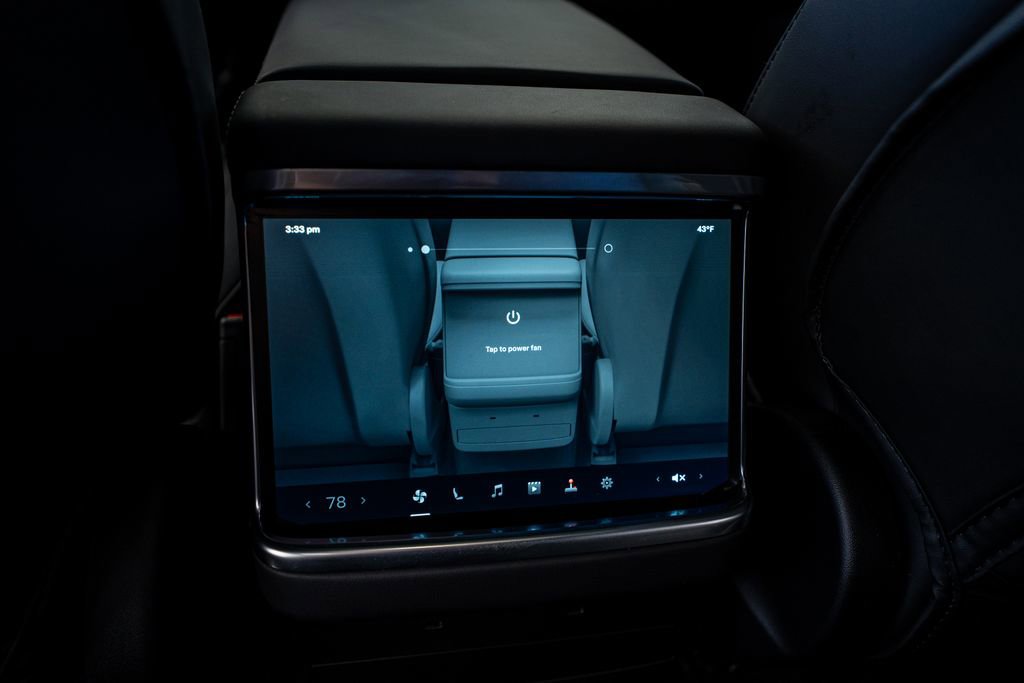 Used 2024 Tesla Model X image 53