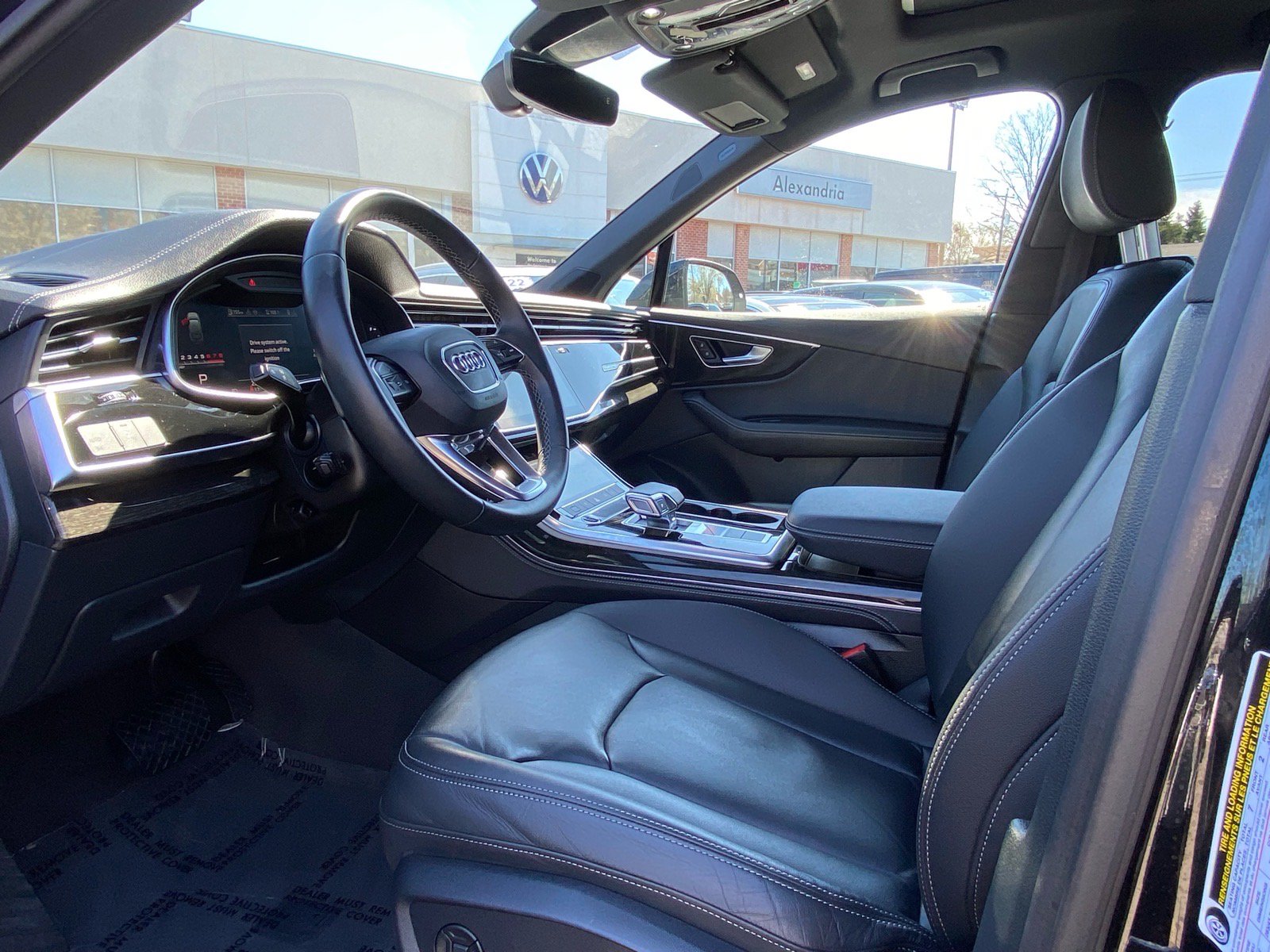 Used 2025 Audi Q7 3.0T Premium Plus AWD/4WD image 4