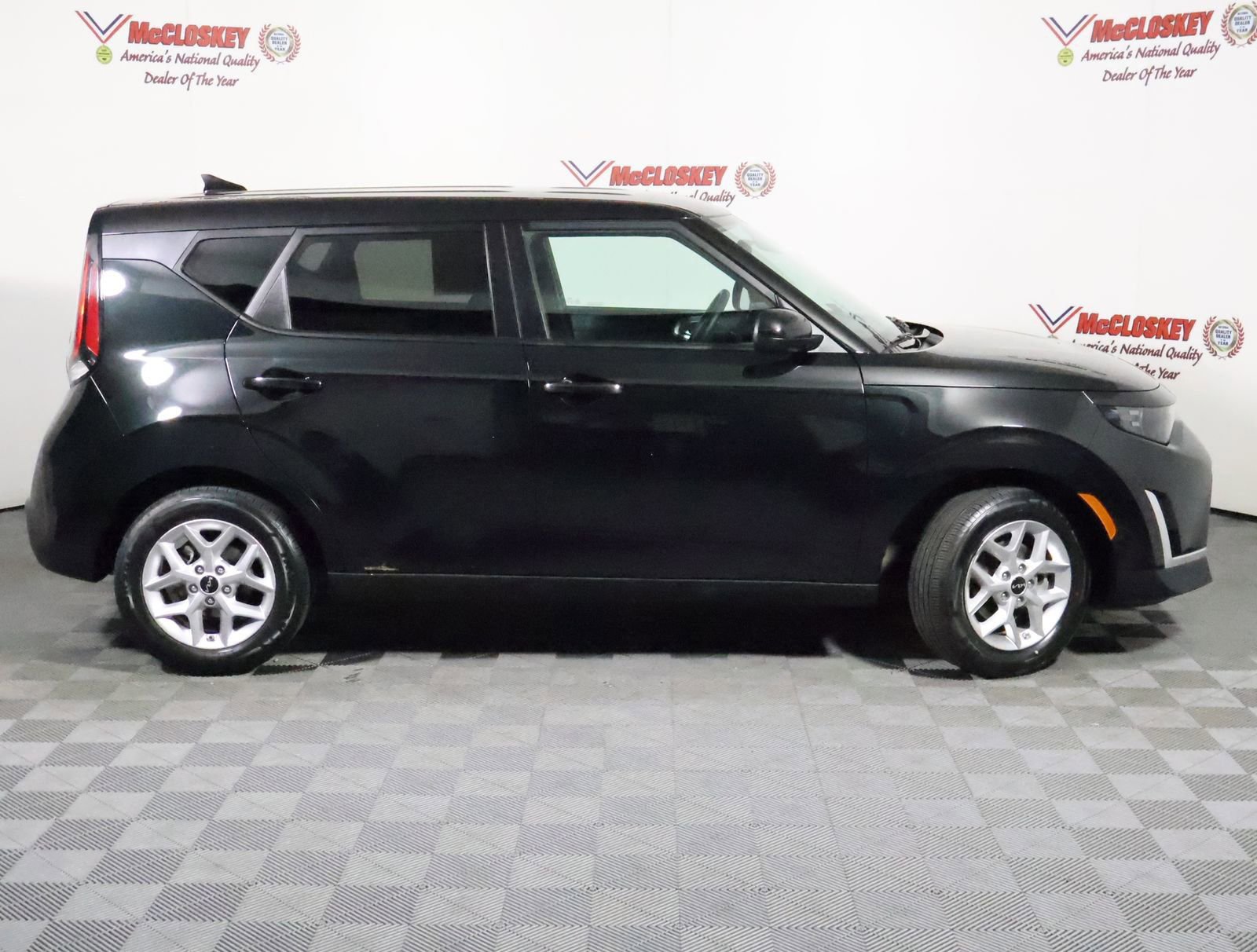Used 2024 Kia Soul LX w/ Option Group 015 image 5