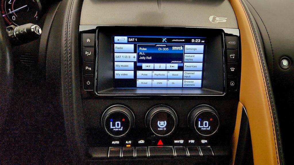 Used 2017 Jaguar F-TYPE S AWD/4WD image 17