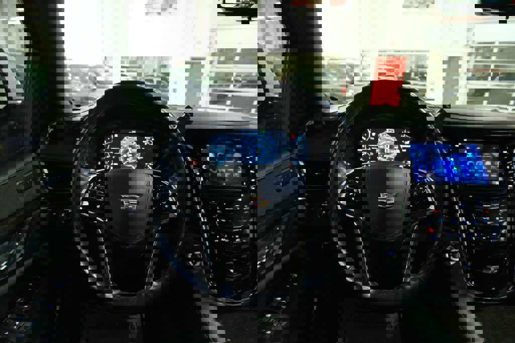 Used 2020 Cadillac Escalade ESV Platinum image 33