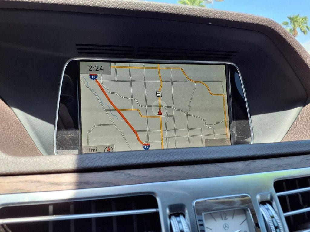 Used 2015 Mercedes-Benz E 350 4MATIC Sedan image 5