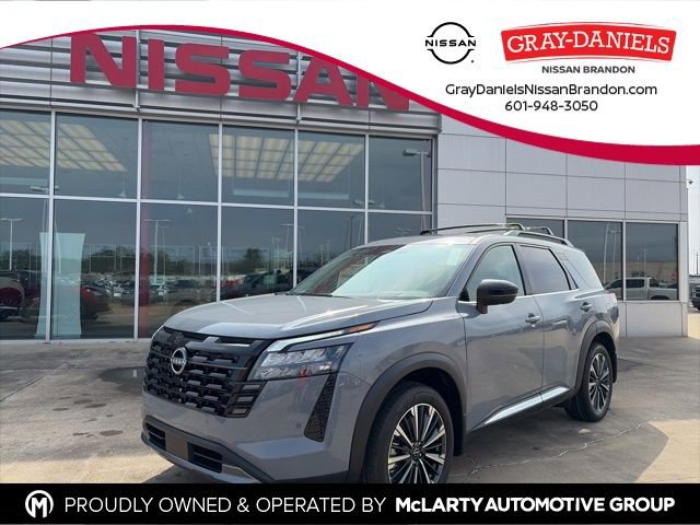 New 2026 Nissan Pathfinder Platinum image 1
