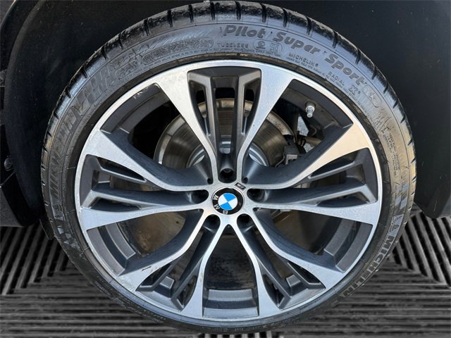 Used 2019 BMW X6 xDrive35i w/ M Sport Package image 34