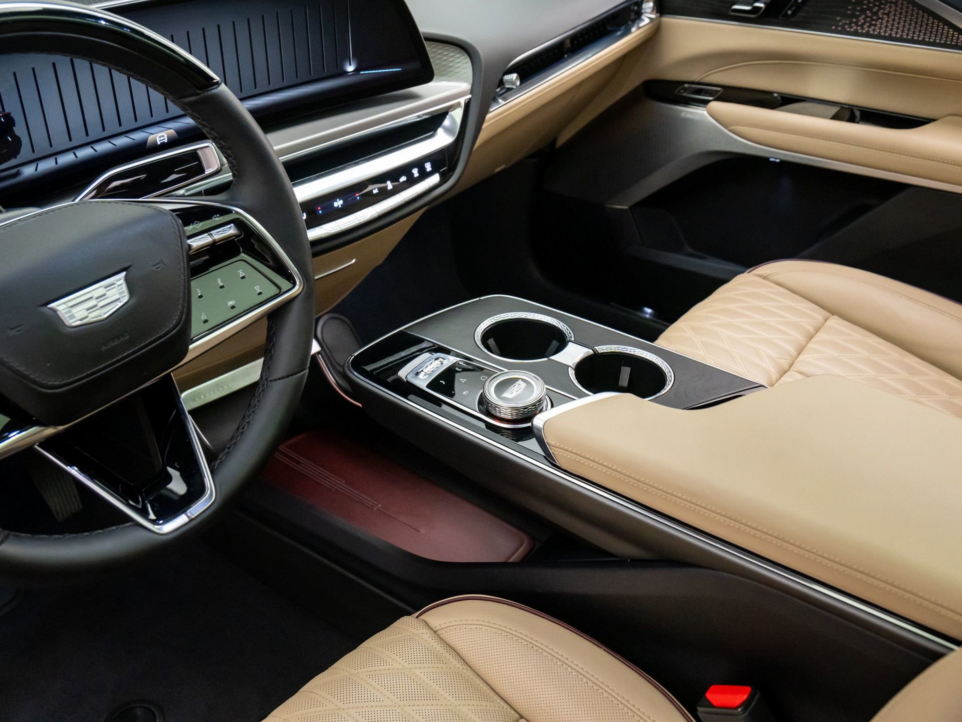 Certified 2024 Cadillac Lyriq Sport w/ Nappa Leather Package image 14