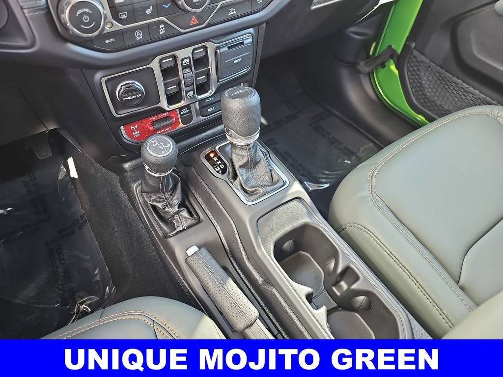 New 2025 Jeep Gladiator Mojave w/ Convenience Group image 23