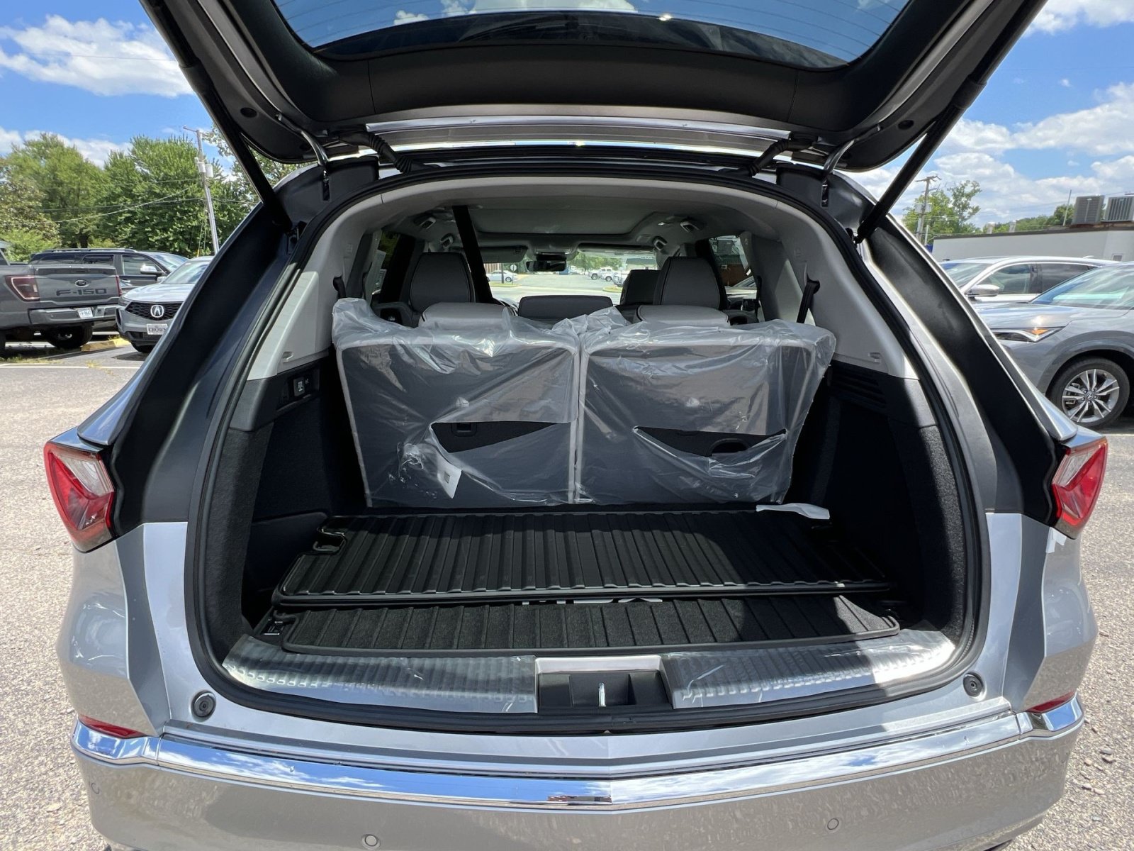 New 2026 Acura MDX w/ Advance Package AWD/4WD image 24