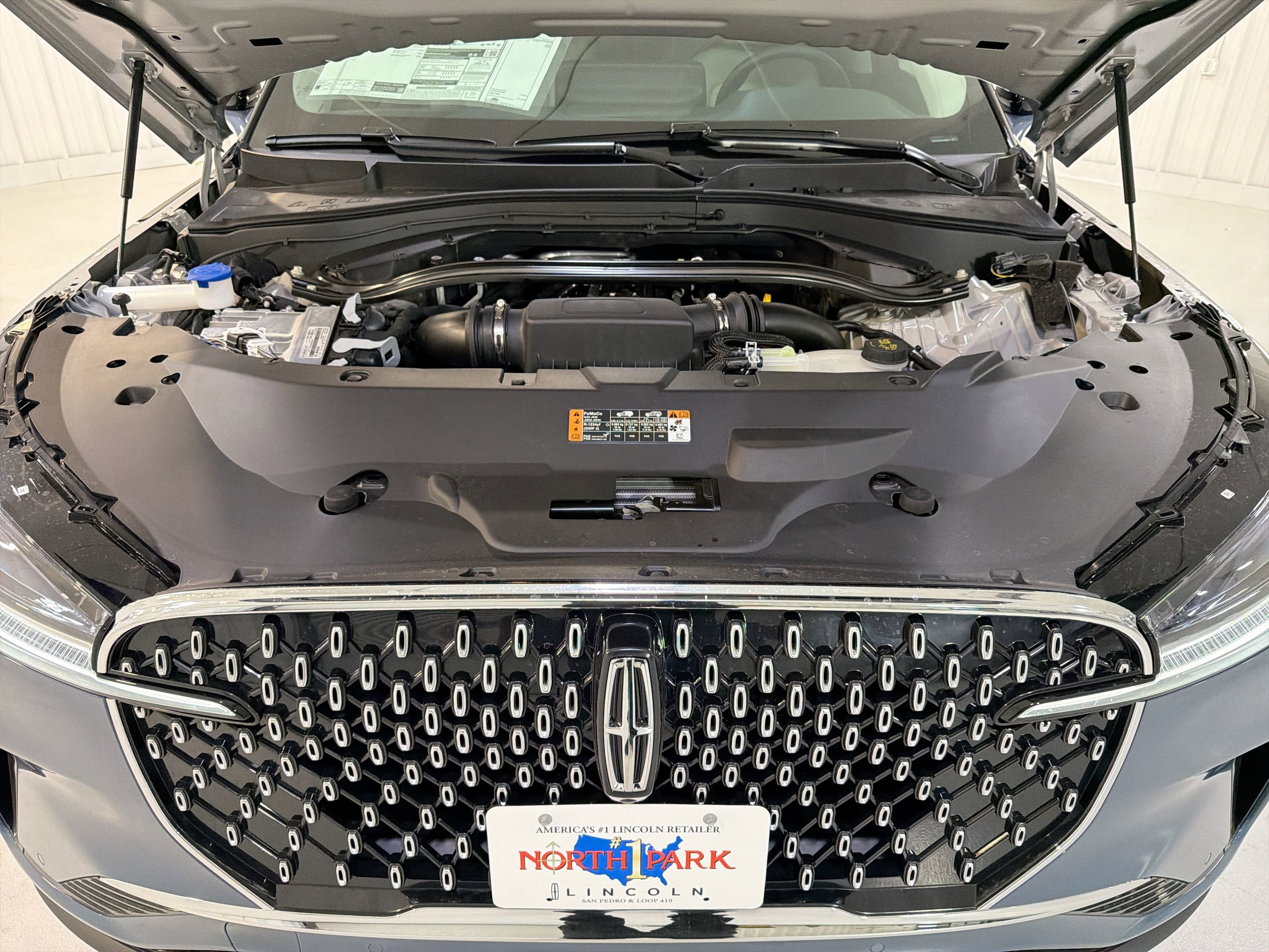 New 2026 Lincoln Aviator AWD image 31