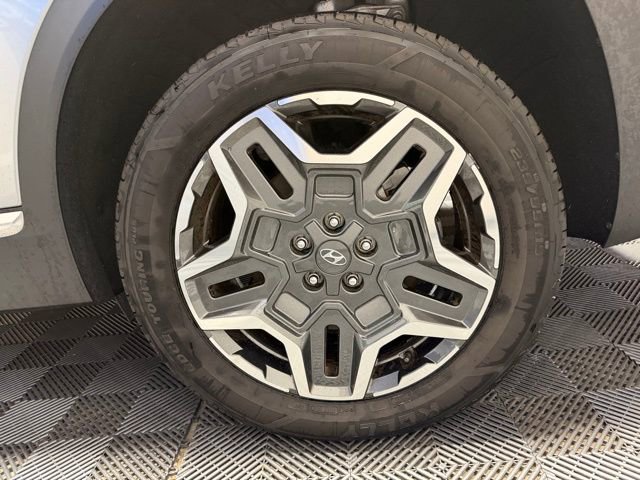 Used 2023 Hyundai Santa Fe SEL Premium image 34