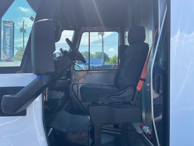 New 2025 Chevrolet Brightdrop 600 AWD/4WD image 13