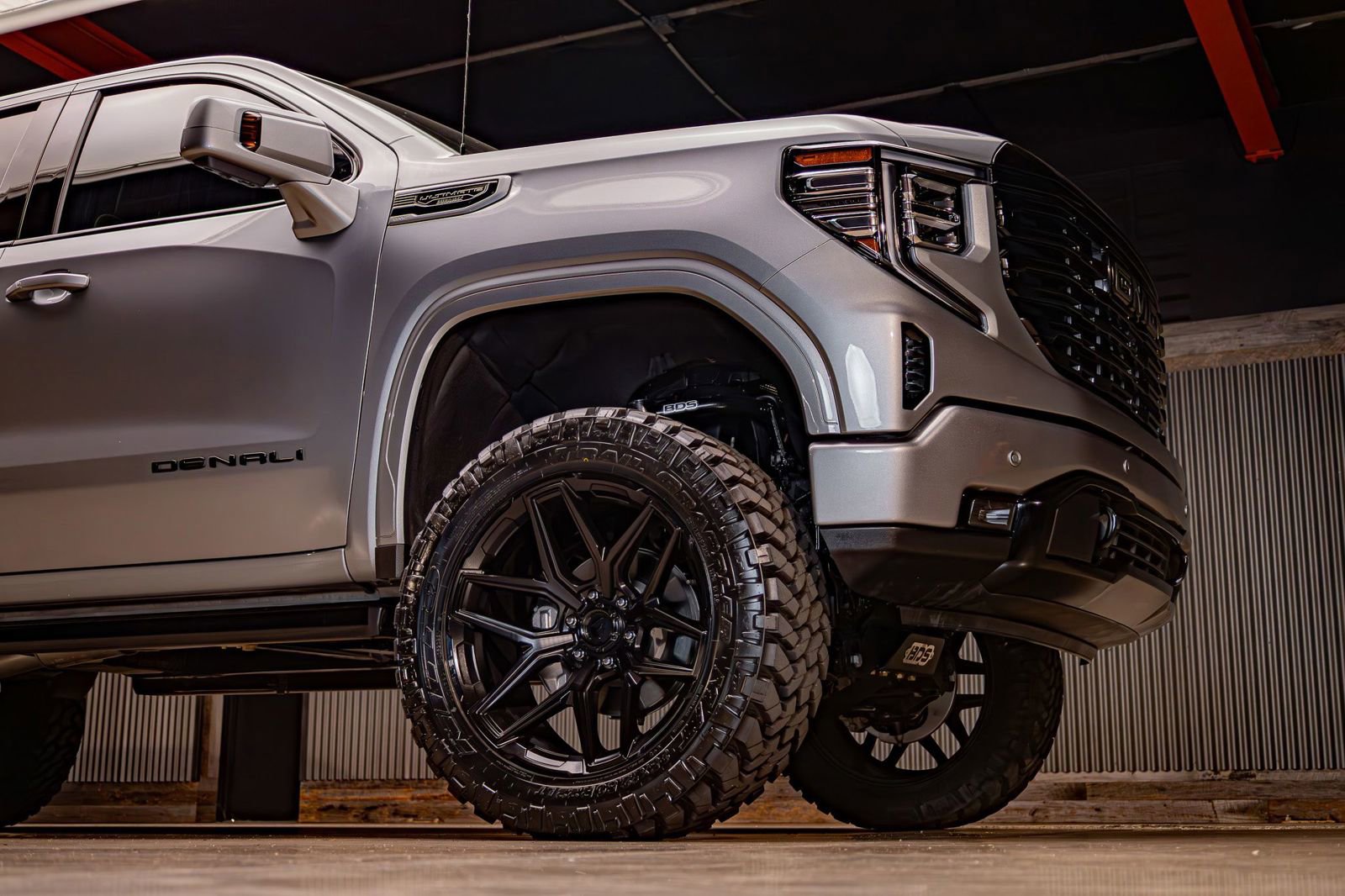 Used 2025 GMC Sierra 1500 Denali Ultimate image 16