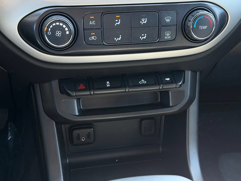 Used 2020 Chevrolet Colorado LT w/ LT Convenience Package RWD image 27