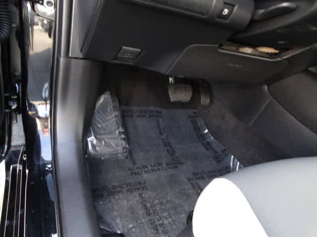 Used 2023 Toyota Corolla LE w/ Carpet Mat Package (TMS) image 16