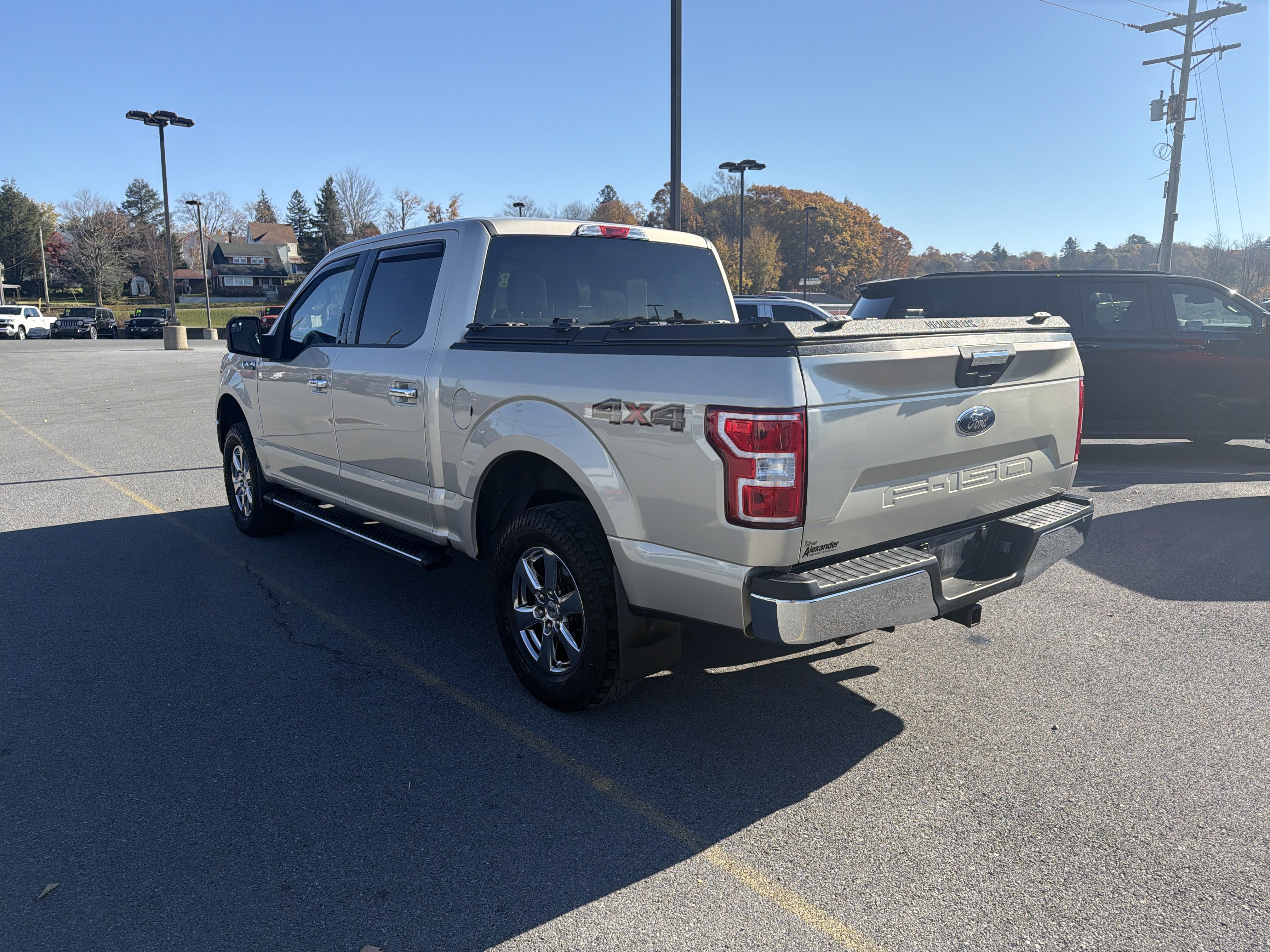 Used 2018 Ford F150 XLT w/ Equipment Group 301A Mid AWD/4WD image 4