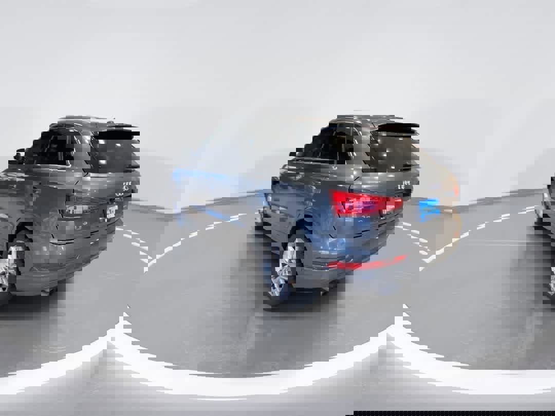 Used 2018 Audi Q3 2.0T Premium Plus w/ Premium Plus Package image 6