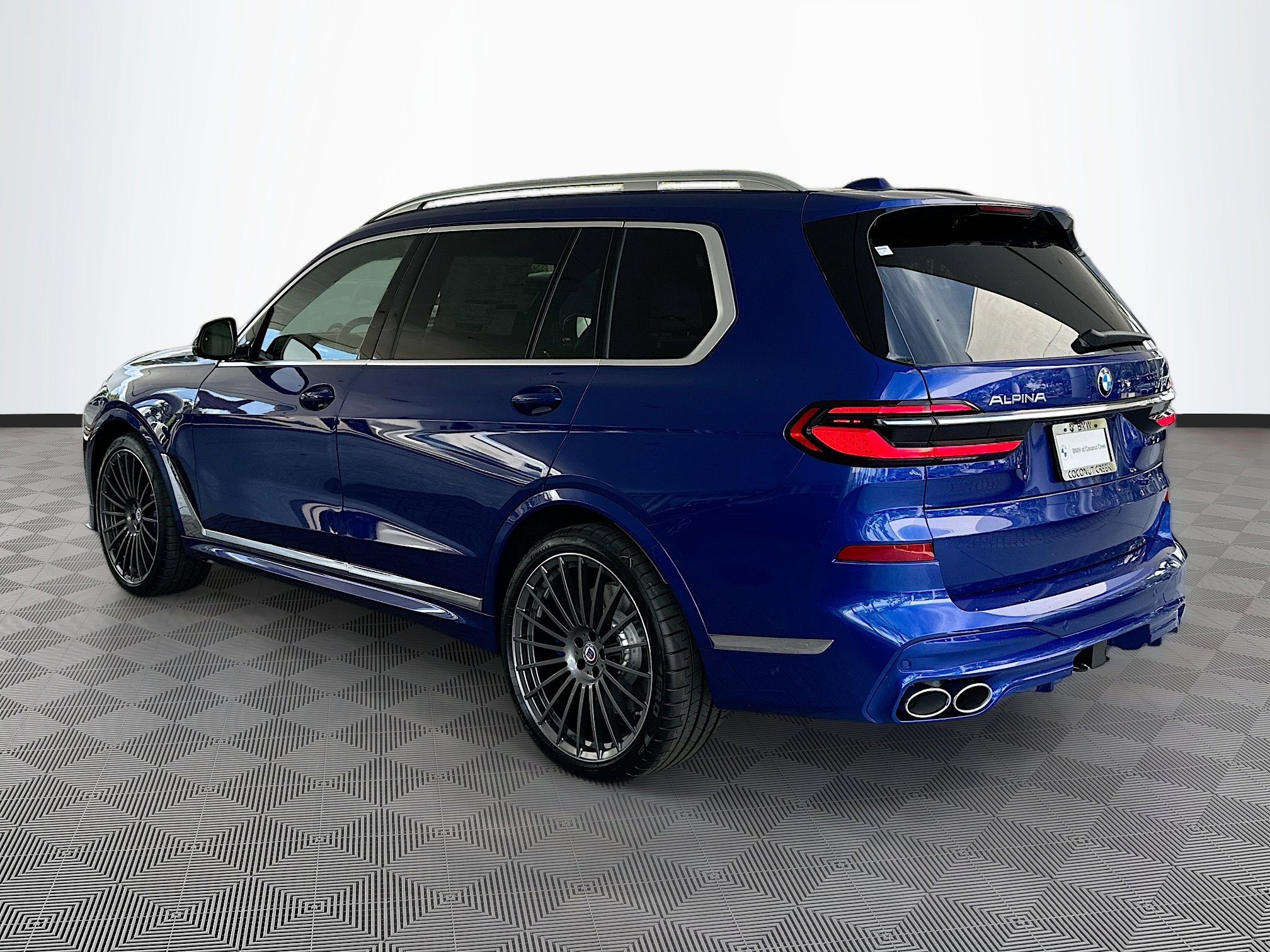 New 2026 BMW ALPINA XB7 image 5