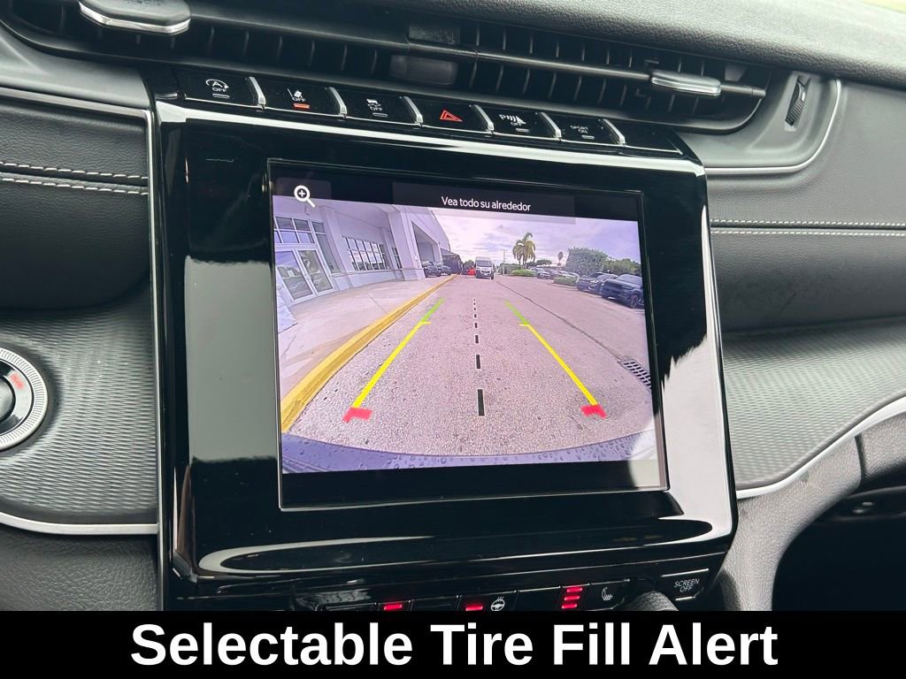 Certified 2024 Jeep Grand Cherokee Altitude image 24