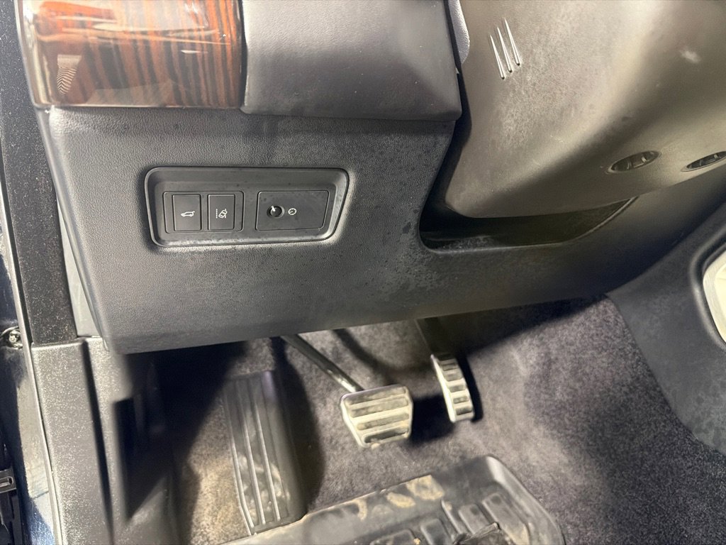 Used 2017 Land Rover Range Rover Supercharged image 14