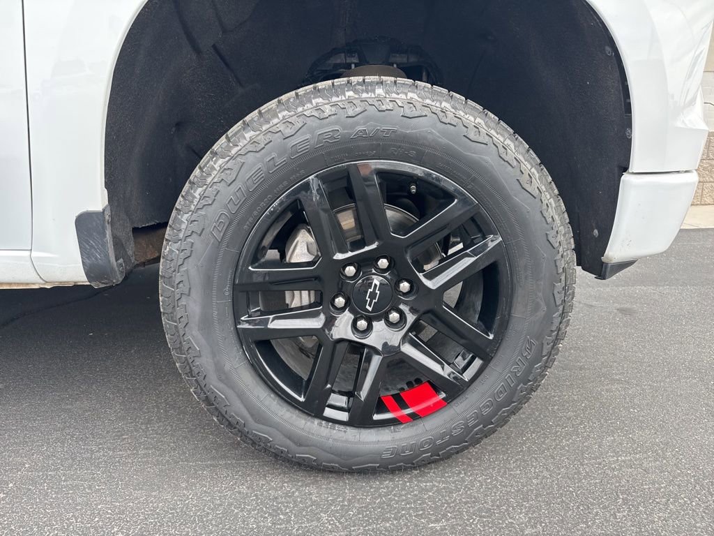 Used 2022 Chevrolet Silverado 1500 RST w/ Redline Edition image 3