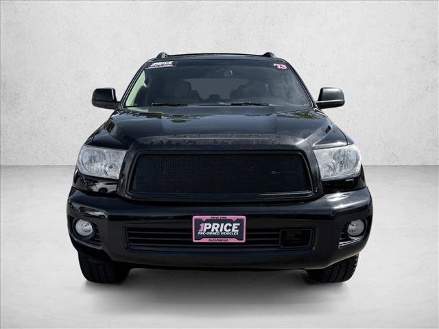 Used 2013 Toyota Sequoia Platinum AWD/4WD image 2