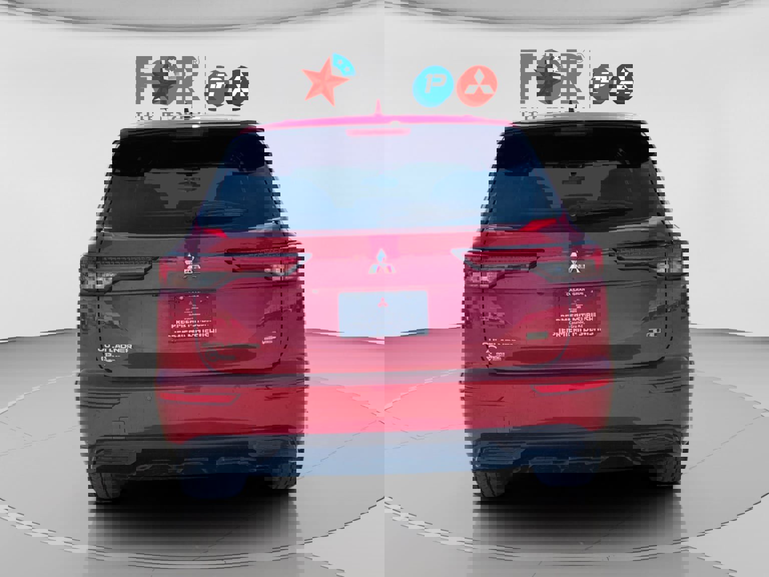 Used 2023 Mitsubishi Outlander SE Black Edition image 4