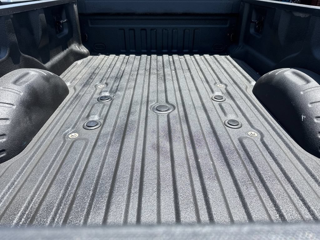 Used 2020 Ford F350 XLT w/ XLT Premium Package AWD/4WD image 12