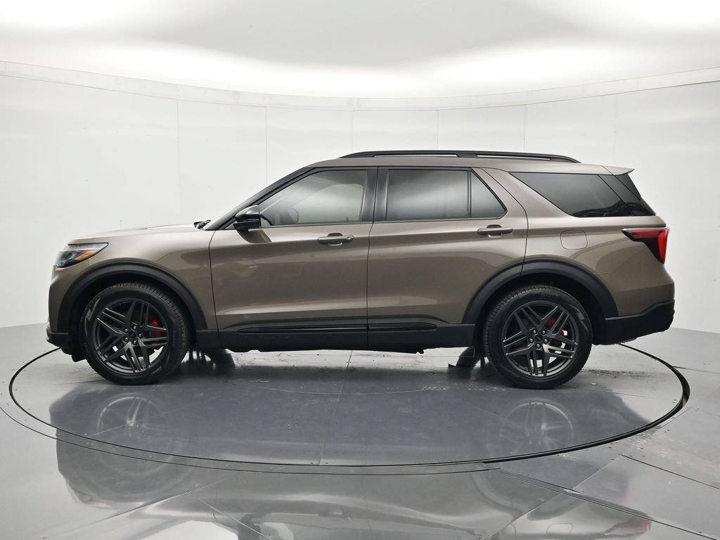 New 2026 Ford Explorer ST w/ Sun And Sound Package AWD/4WD image 8