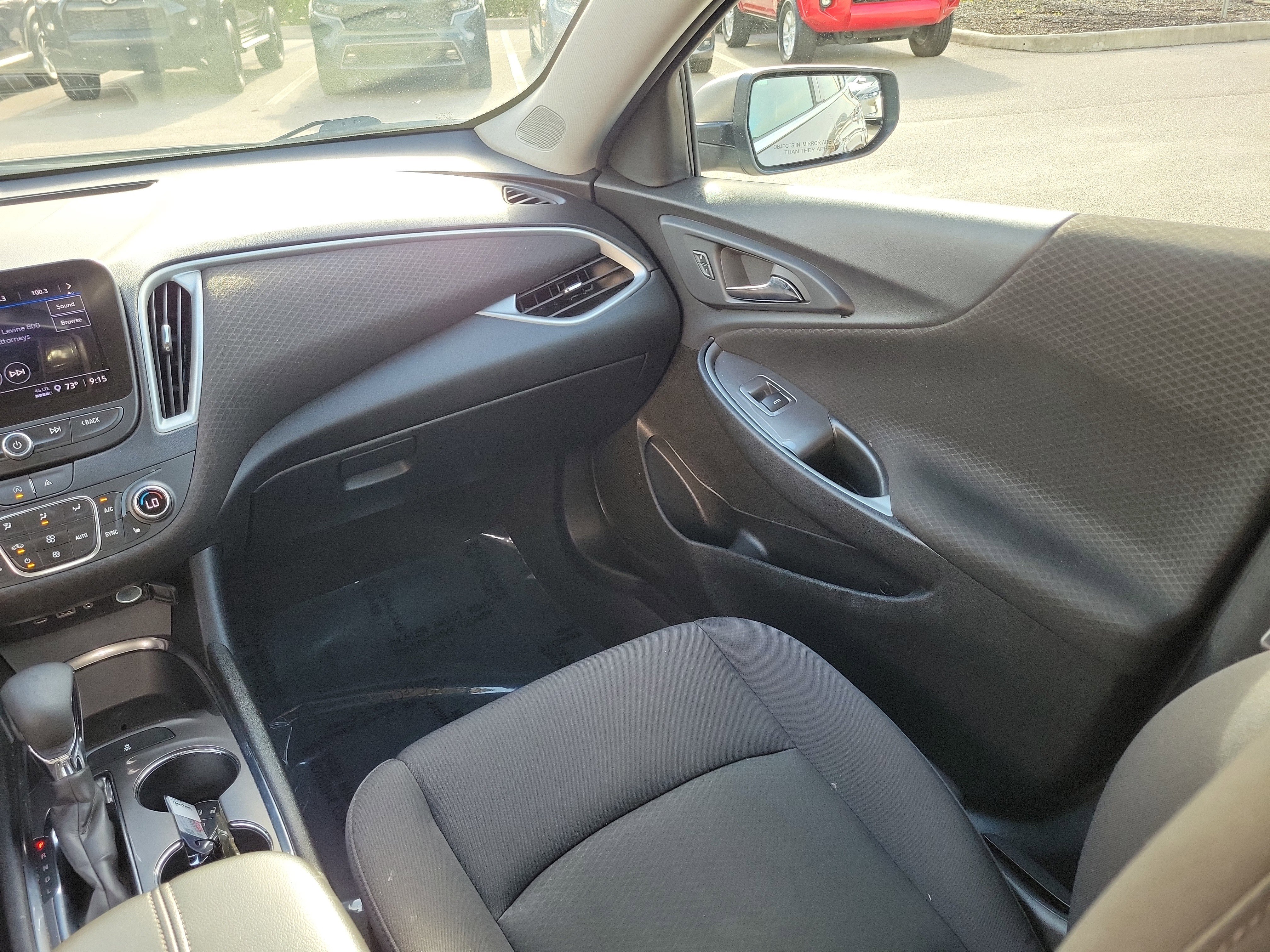 Used 2023 Chevrolet Malibu LT FWD image 18