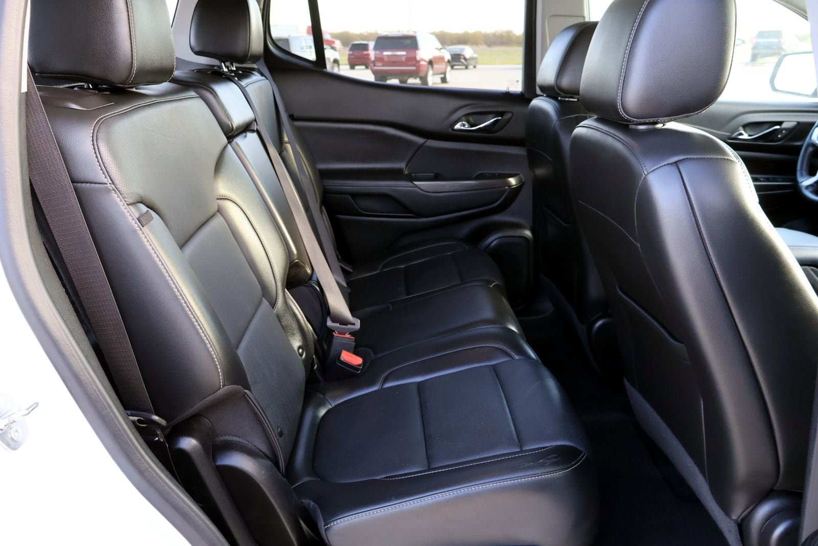 Used 2023 GMC Acadia SLT AWD/4WD image 15