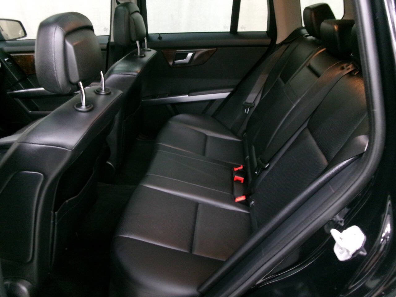 Used 2015 Mercedes-Benz GLK 350 4MATIC image 14