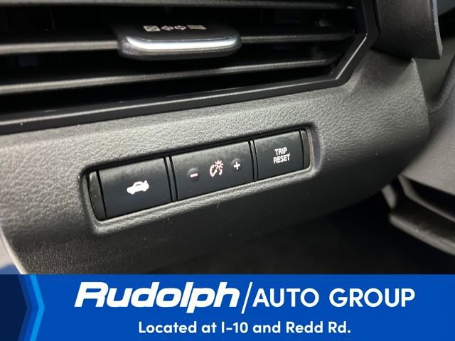 Used 2025 Nissan Altima 2.5 SV image 14