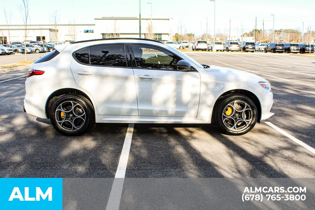 Used 2020 Alfa Romeo Stelvio Sport w/ Quick Order Package 22K Sport image 9