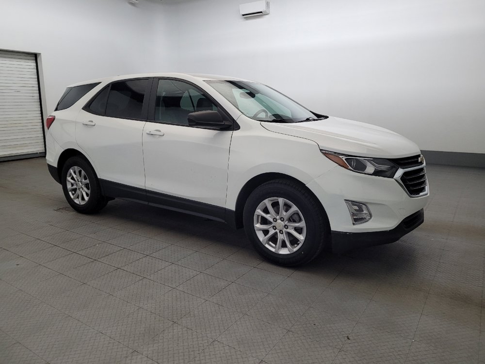 Used 2020 Chevrolet Equinox LS w/ LS Convenience Package FWD image 11