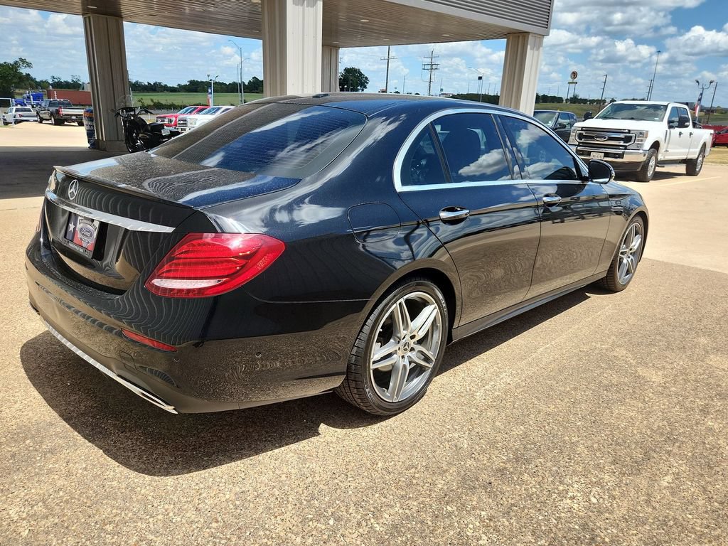 Used 2018 Mercedes-Benz E 300 image 8