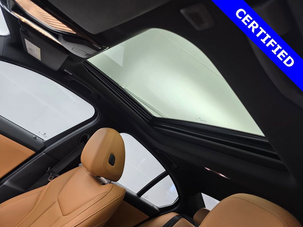 Certified 2023 BMW 330i Sedan w/ Driving Assistance Package image 12