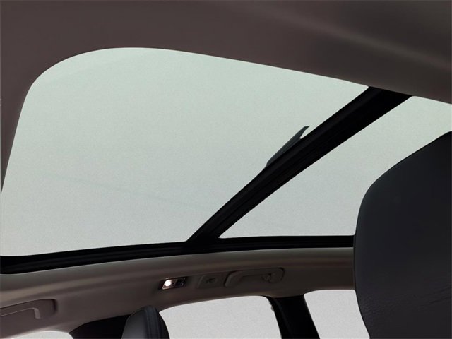 Used 2020 Volvo XC60 T6 Inscription w/ Protection Package Premier image 19